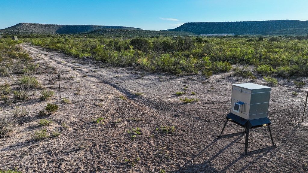 Image 26 of property listing at 495 Frontier Trail, Ozona, TX 76943