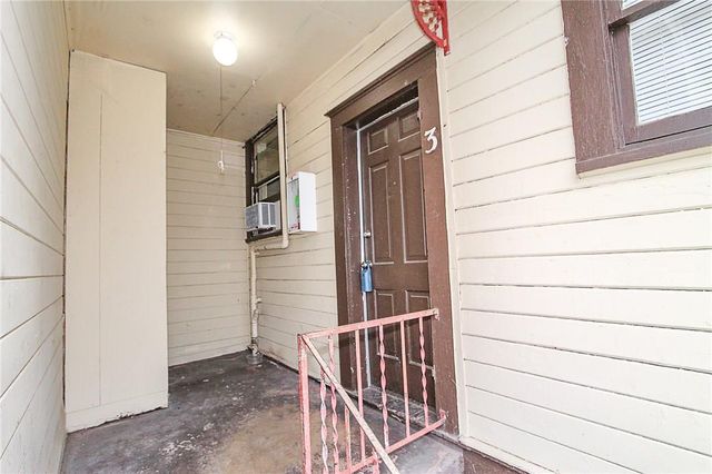 1300 E Cesar Chavez ST 3, Austin, TX 78702