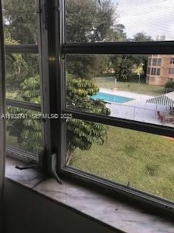 1301 NE 191st St F306, Miami, FL 33179