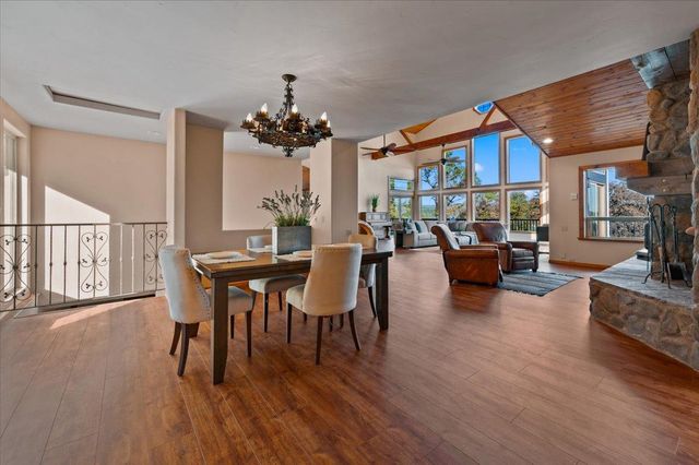 16000 Southridge Rd, Penn Valley, CA 95946