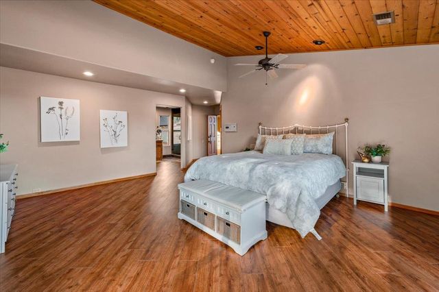 16000 Southridge Rd, Penn Valley, CA 95946