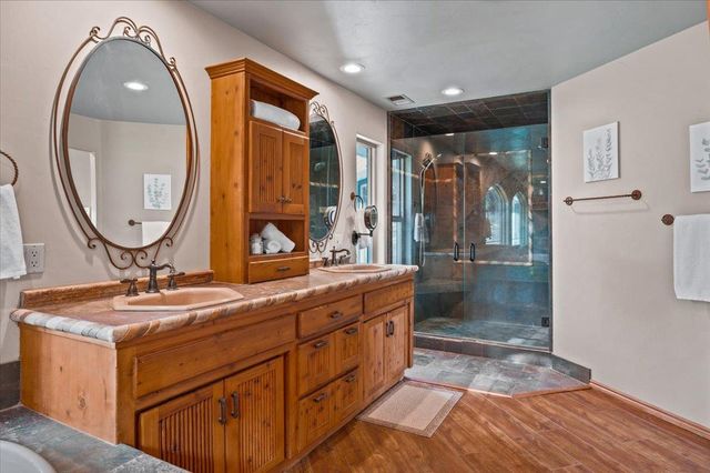 16000 Southridge Rd, Penn Valley, CA 95946