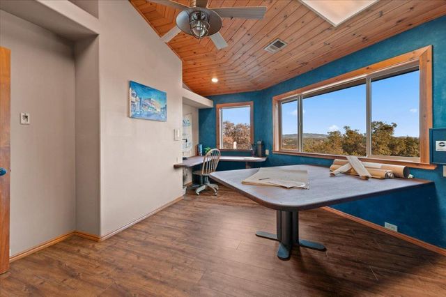 16000 Southridge Rd, Penn Valley, CA 95946