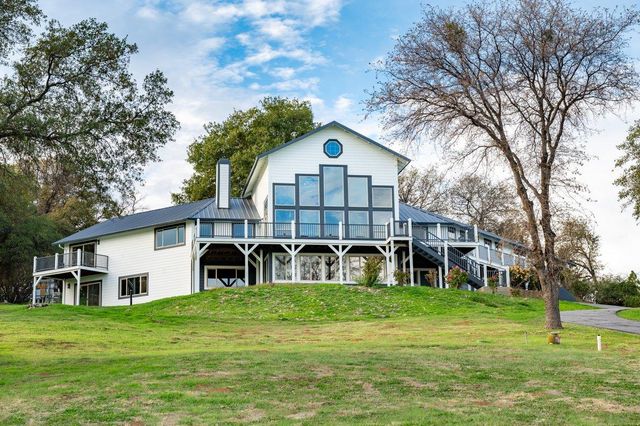 16000 Southridge Rd, Penn Valley, CA 95946