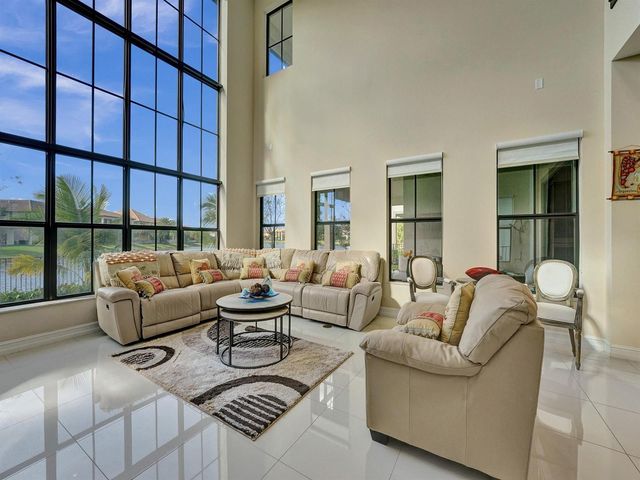 9345 Carrington Avenue, Parkland, FL 33076