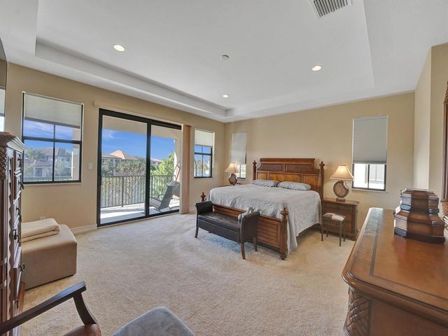 9345 Carrington Avenue, Parkland, FL 33076