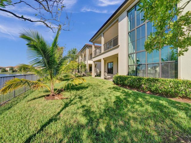 9345 Carrington Avenue, Parkland, FL 33076