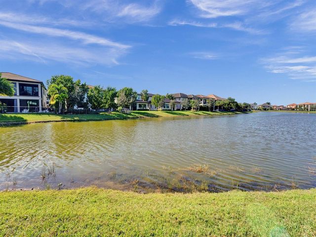 9345 Carrington Avenue, Parkland, FL 33076