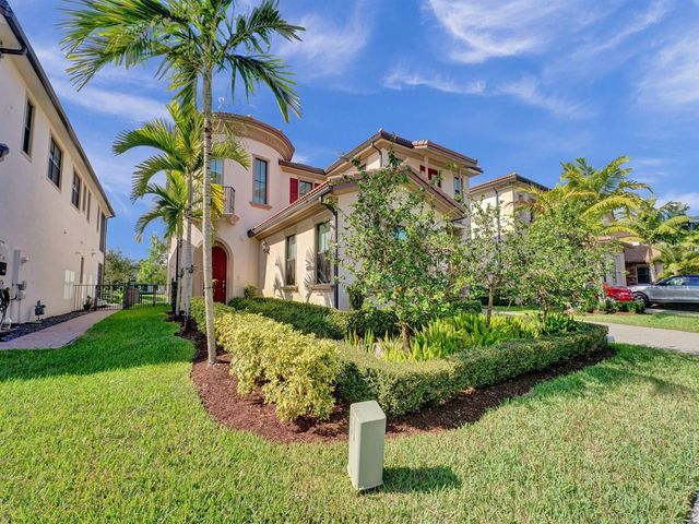 9345 Carrington Avenue, Parkland, FL 33076