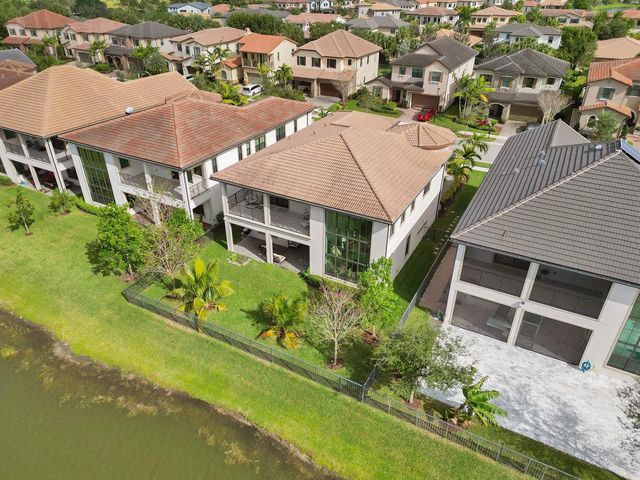 9345 Carrington Avenue, Parkland, FL 33076