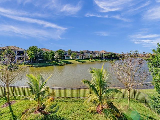 9345 Carrington Avenue, Parkland, FL 33076