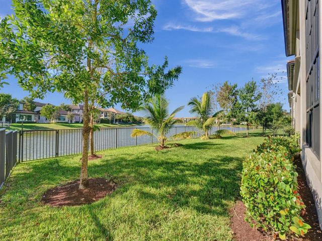 9345 Carrington Avenue, Parkland, FL 33076