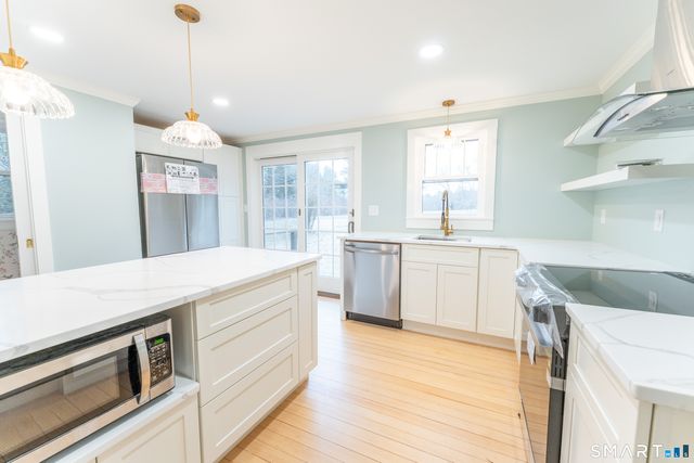 125 Hagstrom Road, Thompson, CT 06277