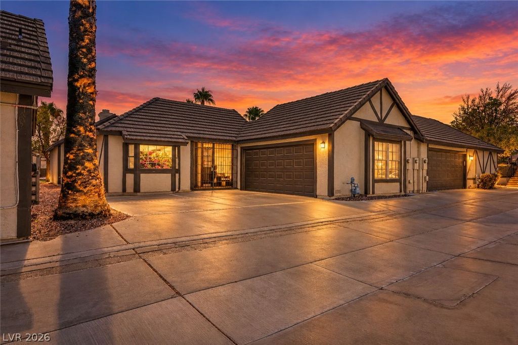 3965 Landsdown Place, Las Vegas, NV 89121 — exterior