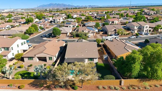 18216 W MONTECITO Avenue, Goodyear, AZ 85395