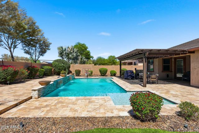 18216 W MONTECITO Avenue, Goodyear, AZ 85395