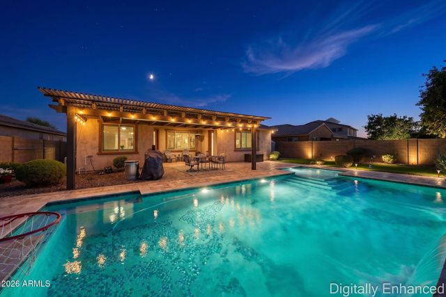 18216 W MONTECITO Avenue, Goodyear, AZ 85395