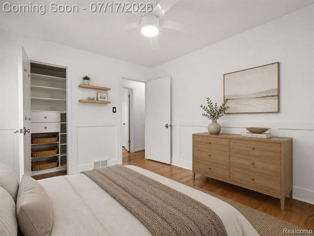 2090 Bradford Road, Birmingham, MI 48009