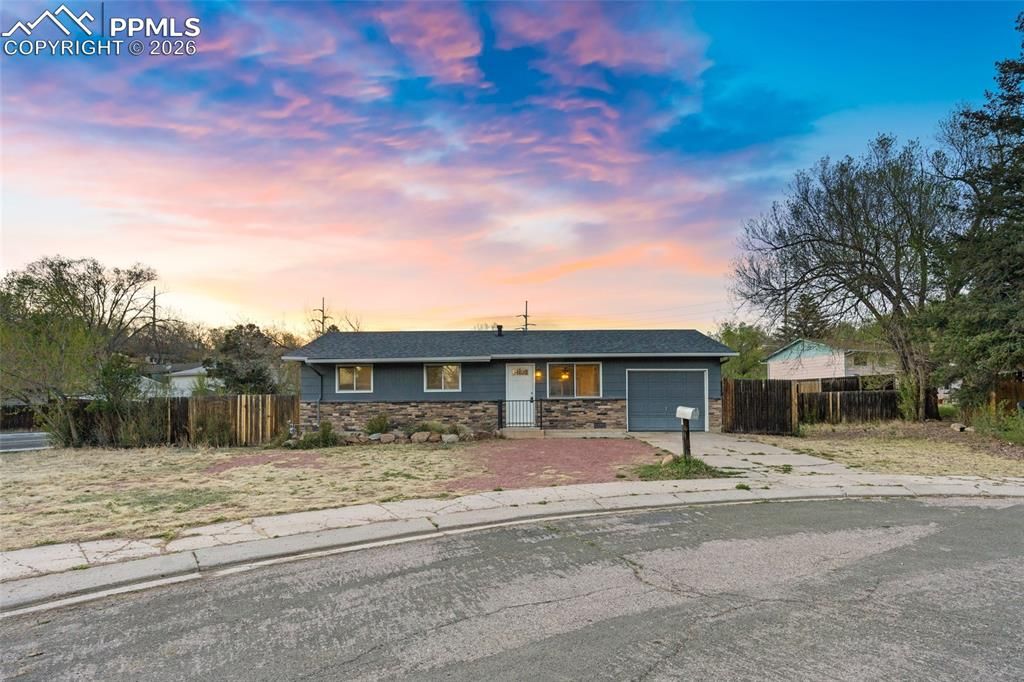 2436 Launcelot Court, Colorado Springs, CO 80904