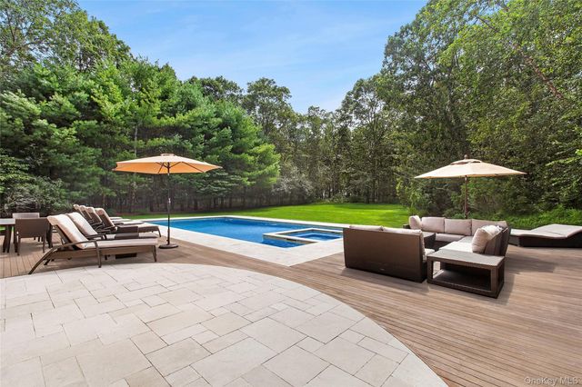 20 Devonshire Lane, Amagansett, NY 11930