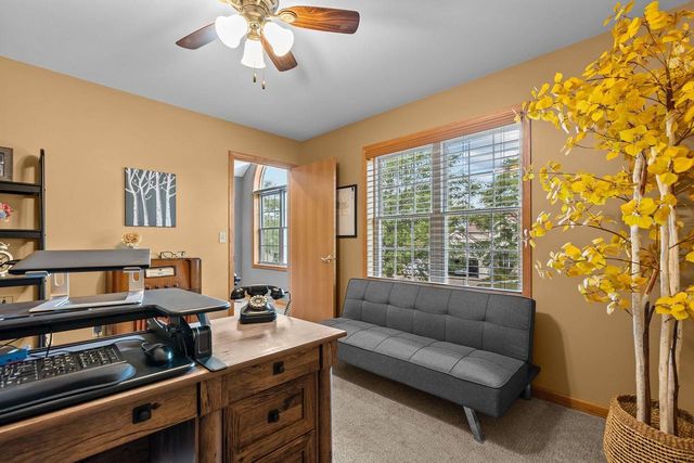 3023 E GREENLEAF DRIVE, Appleton, WI 54913