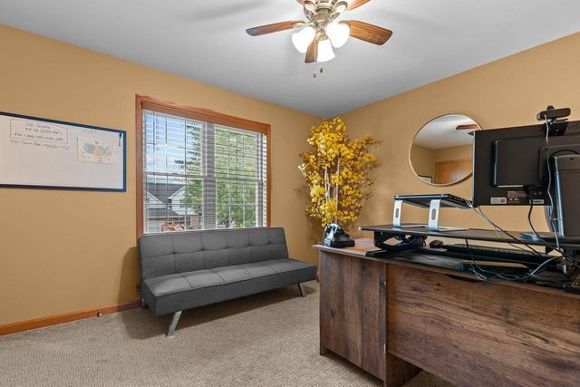 3023 E GREENLEAF DRIVE, Appleton, WI 54913