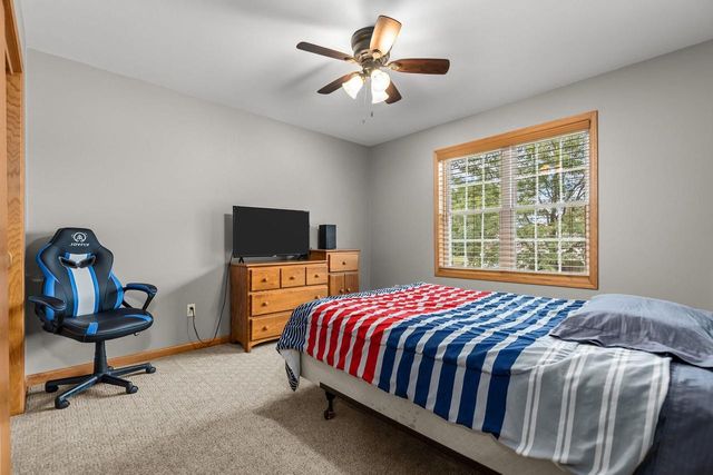 3023 E GREENLEAF DRIVE, Appleton, WI 54913