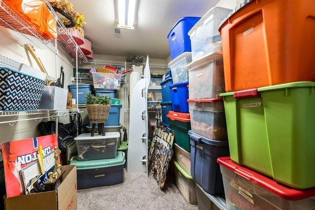 3023 E GREENLEAF DRIVE, Appleton, WI 54913