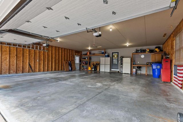 3023 E GREENLEAF DRIVE, Appleton, WI 54913