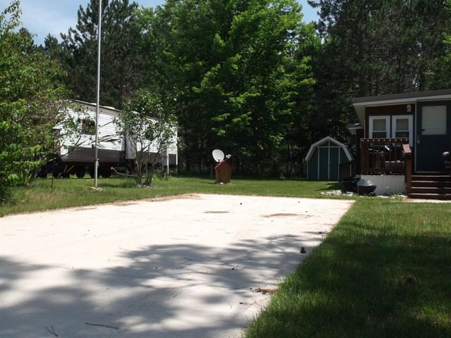 2221 Grass Lake Ave Unit 202 Avenue, Lake, MI 48632