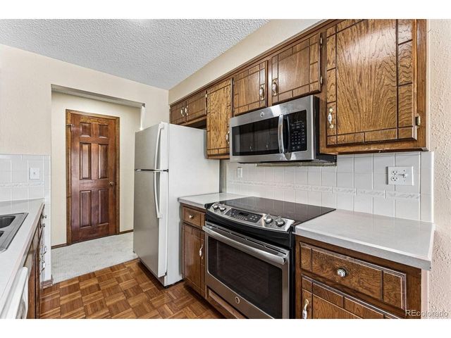 6505 W 34th Ave, Wheat Ridge, CO 80033