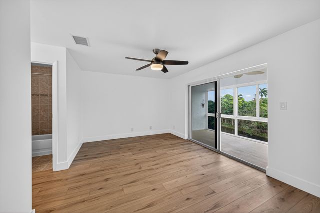 6570 Royal Palm Boulevard 306j, Margate, FL 33063