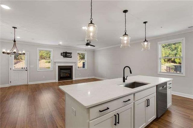 2909 Ferrington Way, Smyrna, GA 30080