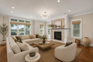 9 M 2, Boston, MA 02127