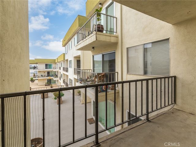 1600 Ardmore Avenue 320, Hermosa Beach, CA 90254