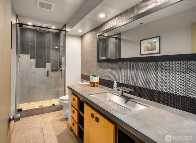 19020 NE 132nd Street, Woodinville, WA 98077