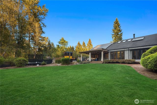 19020 NE 132nd Street, Woodinville, WA 98077