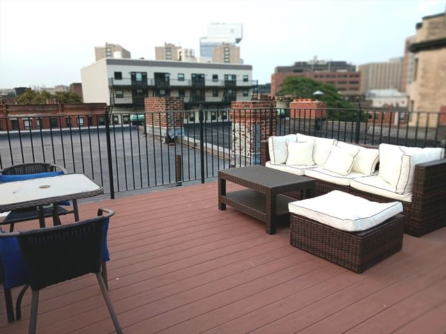 869 Beacon 1, Boston, MA 02215