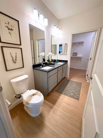 17011 W Little York Road 422, Houston, TX 77084