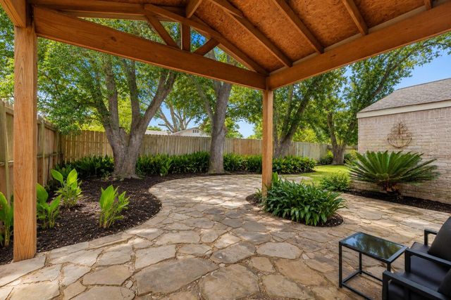 3811 Wood Stone Walk Drive, Houston, TX 77084