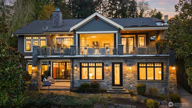 4102 100th Avenue SE, Mercer Island, WA 98040