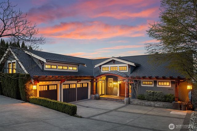 4102 100th Avenue SE, Mercer Island, WA 98040