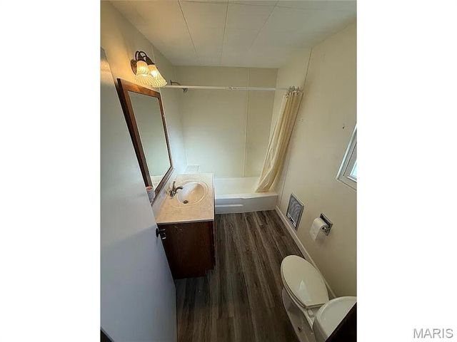 905 W South Street, Mascoutah, IL 62258