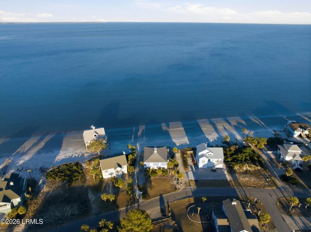86 Harbor Drive, Harbor Island, SC 29920