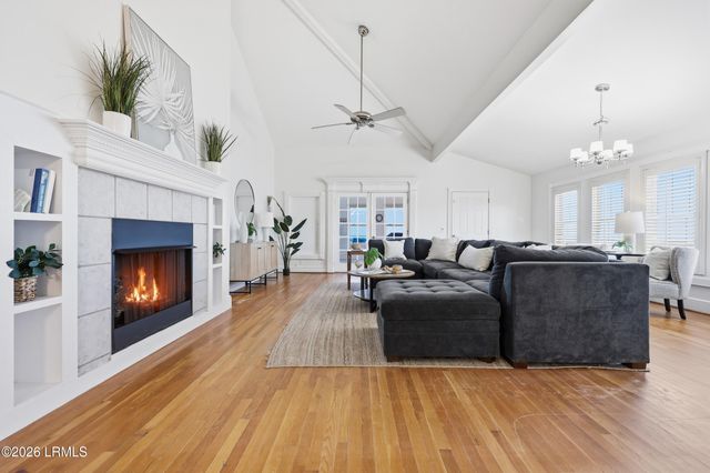 86 Harbor Drive, Harbor Island, SC 29920