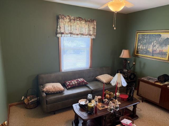 2276 S Mount Pleasant Rd, Greenbrier, TN 37073