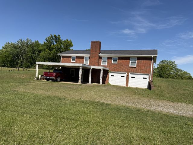 2276 S Mount Pleasant Rd, Greenbrier, TN 37073