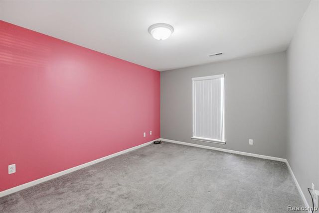 51602 Stern Lane 128, Chesterfield, MI 48051