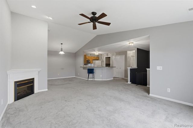 51602 Stern Lane 128, Chesterfield, MI 48051