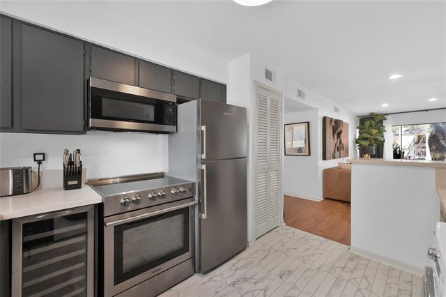 12100 Melville Drive 403D, Montgomery, TX 77356